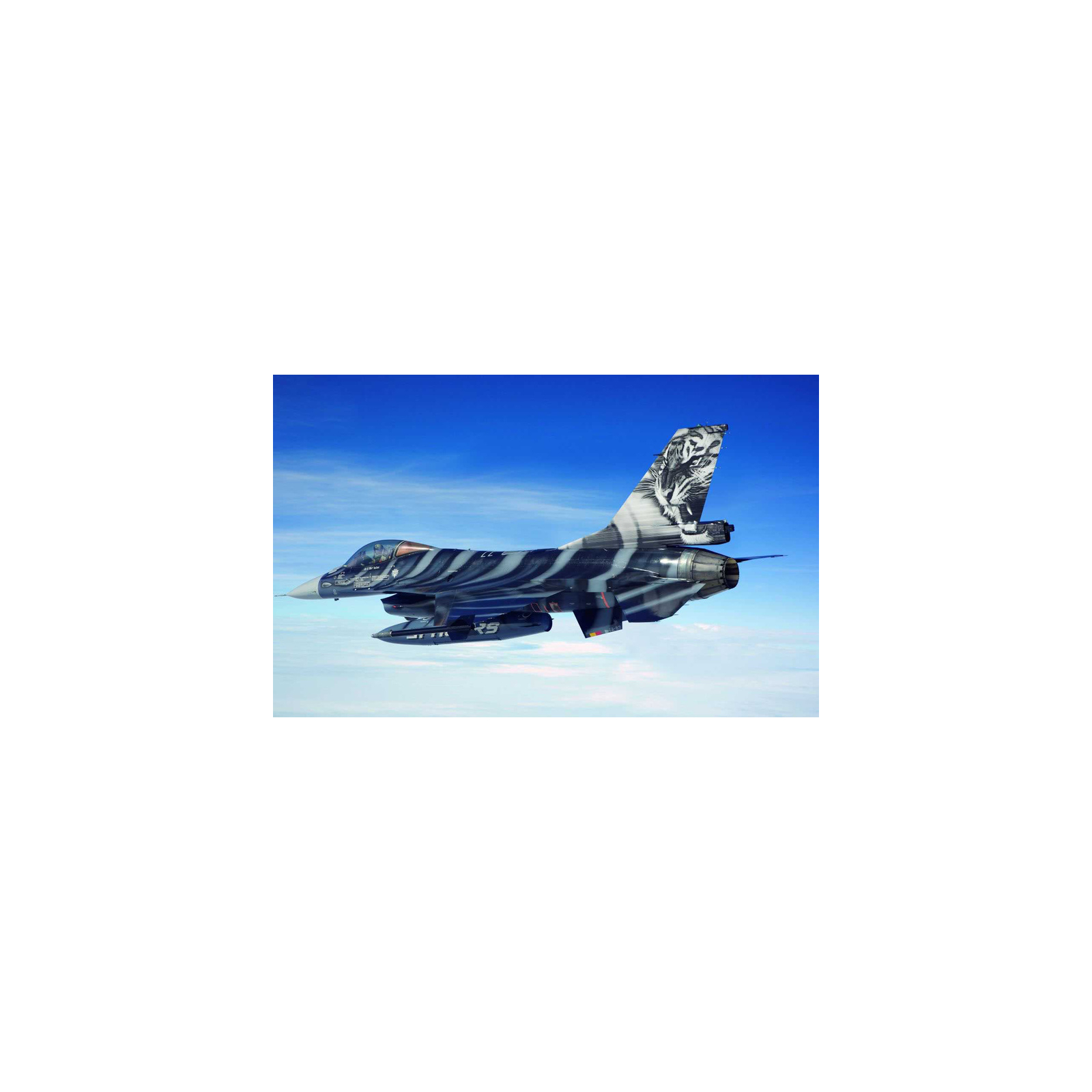 Сборная модель Revell набор самолетов Tornado и F-16 NATO Tiger уровень 4, 1:72 (RVL-05671) изображение 3