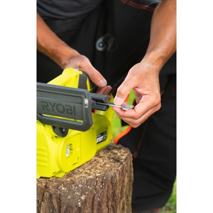 Ланцюгова пила Ryobi RY18CS20A-125 ONE+, 18V, 2.5Ah (5133005415) зображення 6