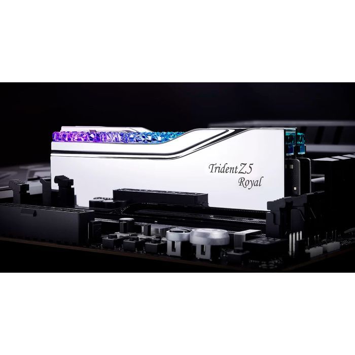 Модуль пам'яті для комп'ютера DDR5 32GB (2x16GB) 6400 MHz Trident Z5 Royal Silver G.Skill (F5-6400J3239G16GX2-TR5S) зображення 5