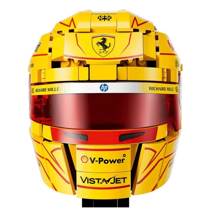 Конструктор LEGO Editions Formula 1 Шлем Льюиса Гамильтона из команды Scuderia Ferrari HP (43022-) изображение 5