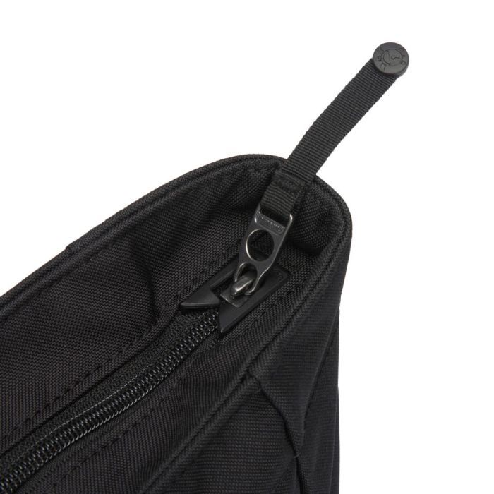 Рюкзак туристичний Pacsafe Go Totepack 15L чорний (35190130) зображення 5