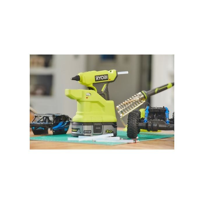 Клейовий пістолет Ryobi ONE+ RGLM18-0 (без АКБ та ЗП) (5133005001) зображення 4