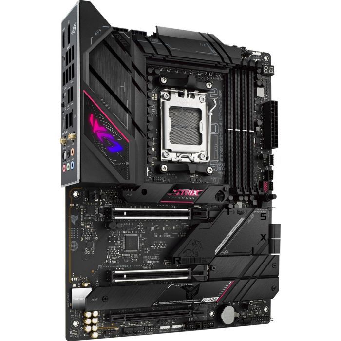 Материнська плата ASUS ROG STRIX B650E-E GAMING WIFI зображення 3