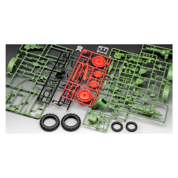 Сборная модель Revell набор Трактор Fendt F20 "Dieselroß" уровень 2, 1:24 (RVL-67822) изображение 8