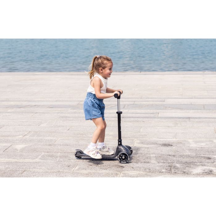 Самокат QPlay Sparkling триколісний дитячий з LED підсвіткою колес Nude Pink (ST006SparklingPink) изображение 4