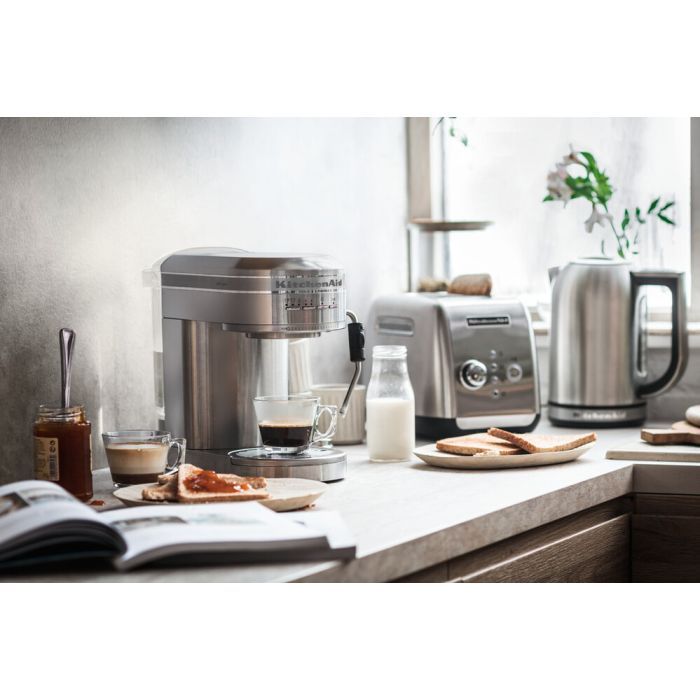 Электрочайник KitchenAid 5KEK1722ESX изображение 6