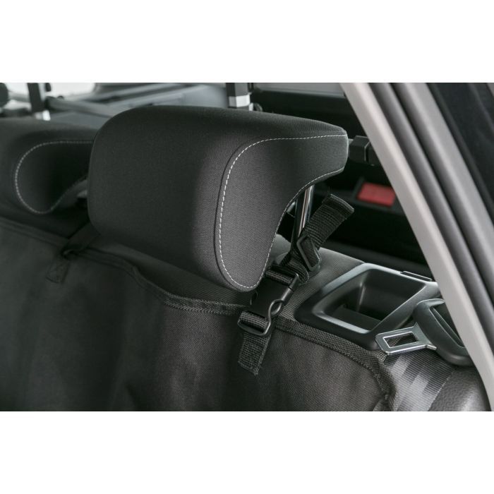 Коврик для животных Trixie защитный в авто 1.55х1.30 м Черный (4011905132037) изображение 6