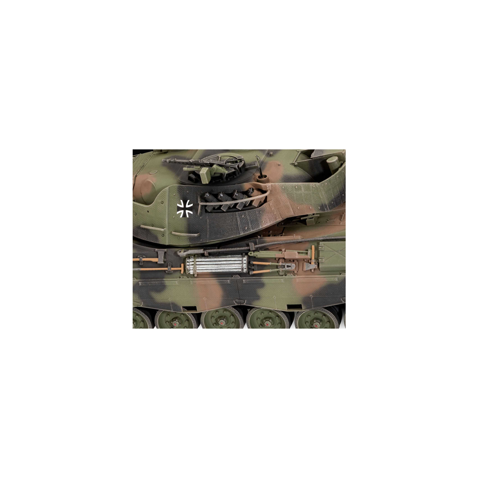 Сборная модель Revell Танк Leopard 1A5 уровень 4, 1:35 (RVL-03320) изображение 6