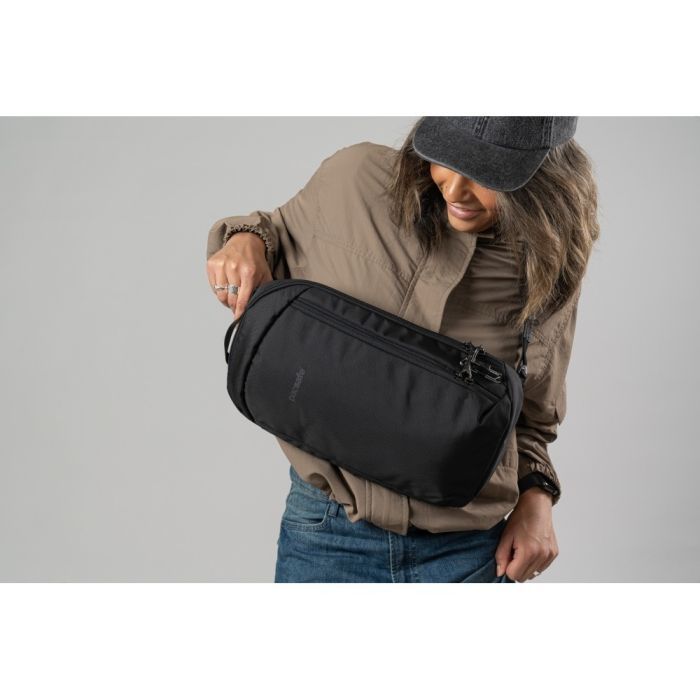 Сумка Pacsafe Vibe 325 sling pack Черная (60221130) изображение 8
