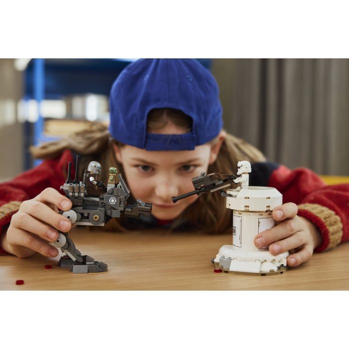 Конструктор LEGO Star Wars Атака AT-RT (75444) изображение 10