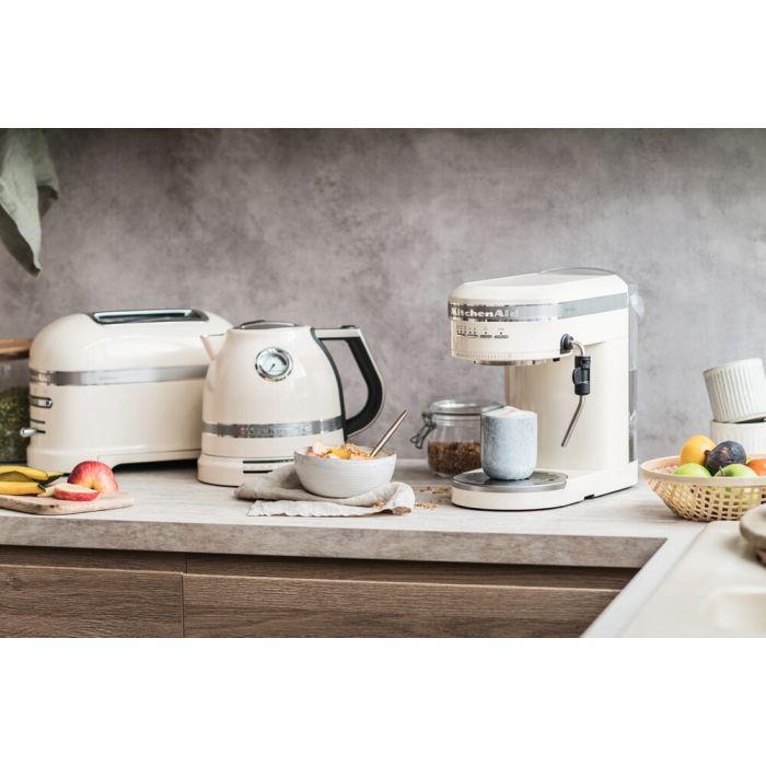 Електрочайник KitchenAid 5KEK1522EPT зображення 10