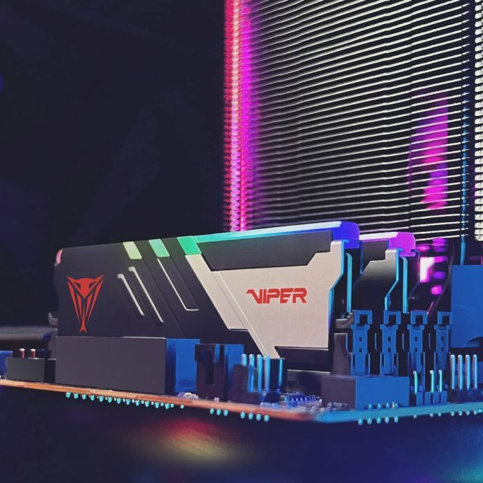 Модуль пам'яті для комп'ютера DDR5 32GB (2x16GB) 6000 MHz Viper Venom RGB Patriot (PVVR532G600C30K) зображення 8