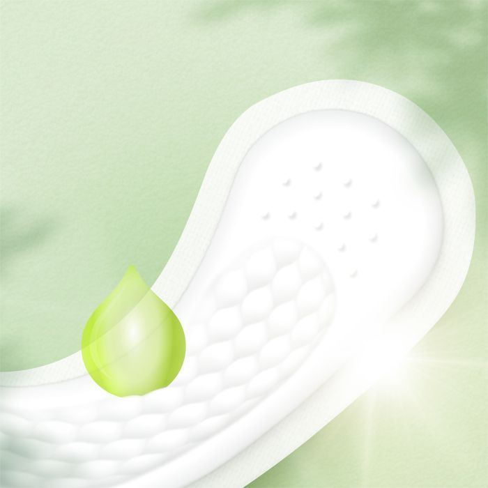 Щоденні прокладки Naturella Camomile Light 100 шт. (8001090603807) зображення 4