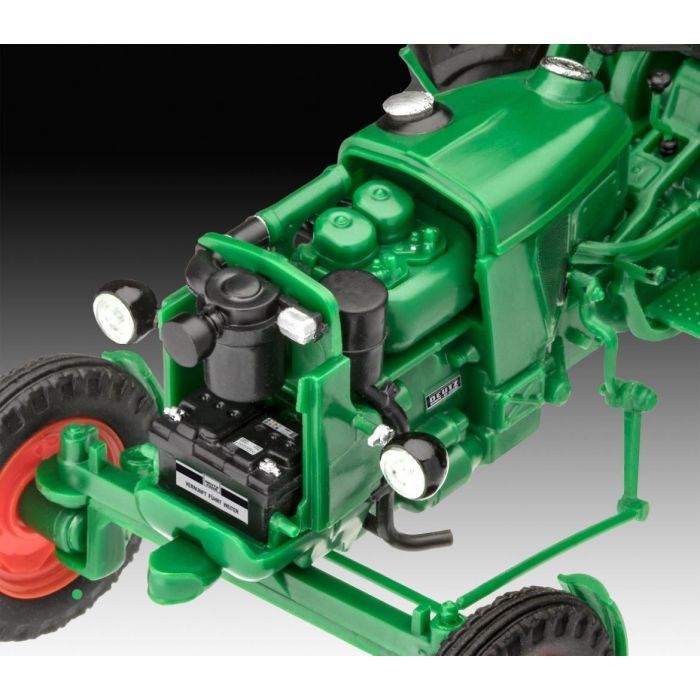 Сборная модель Revell Трактор Deutz D30 уровень 2, 1:24 (RVL-07826) изображение 5