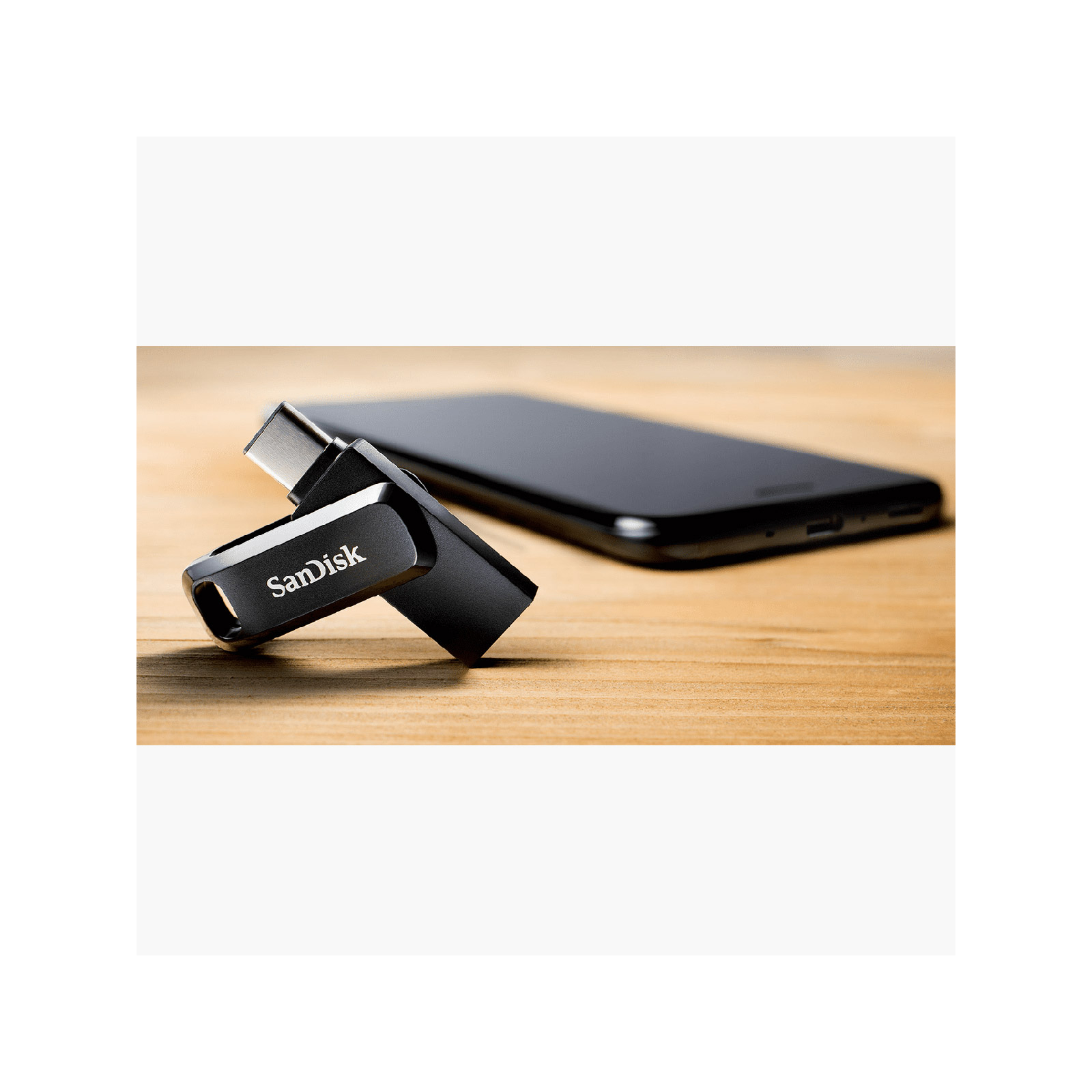 USB флеш накопитель SanDisk 1TB Ultra Dual Go Black USB 3.1/Type-C (SDDDC3-1T00-G46) изображение 9