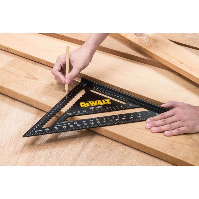 Косинець DeWALT для покрівельних робіт, металевий, 180х180 мм (DWHT25227-0) зображення 3