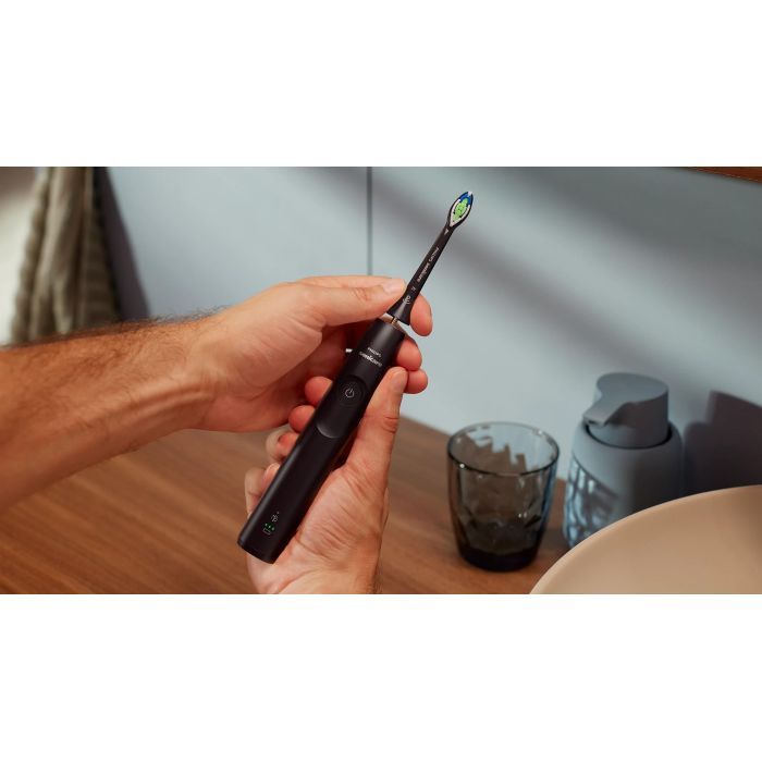 Електрична зубна щітка Philips HX7101/02 зображення 4