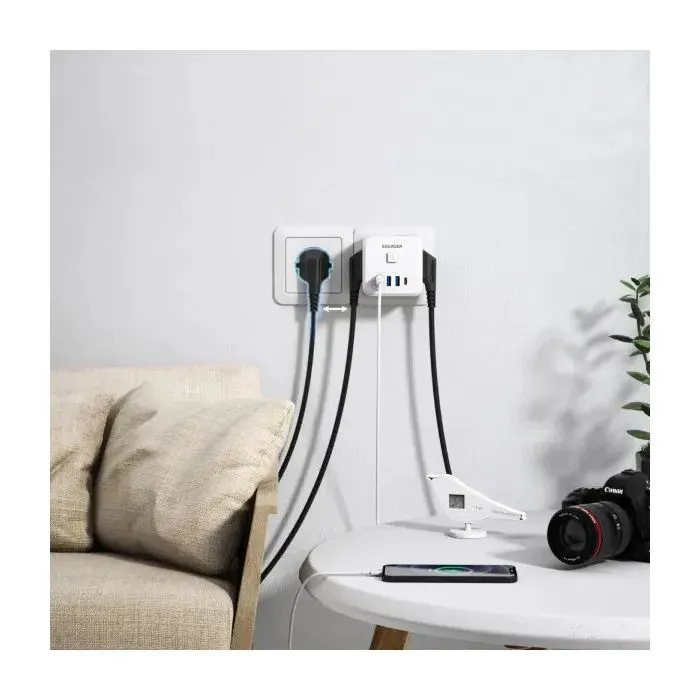 Зарядний пристрій Essager 3xUSB + 1xUSB-C 7-in-1 white (ECTAC-MFB02-Z) зображення 3