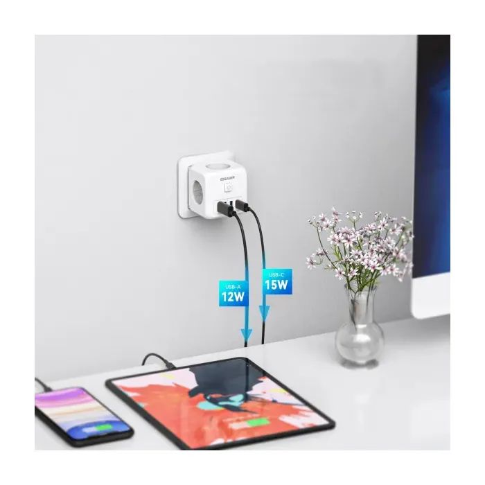 Зарядное устройство Essager 3xUSB + 1xUSB-C 7-in-1 white (ECTAC-MFB02-Z) изображение 7