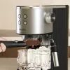 Рожковая кофеварка эспрессо Krups XP499EE0 изображение 10