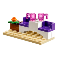 Конструктор LEGO Juniors Магазин экологически чистых продуктов Мии (10749) изображение 6