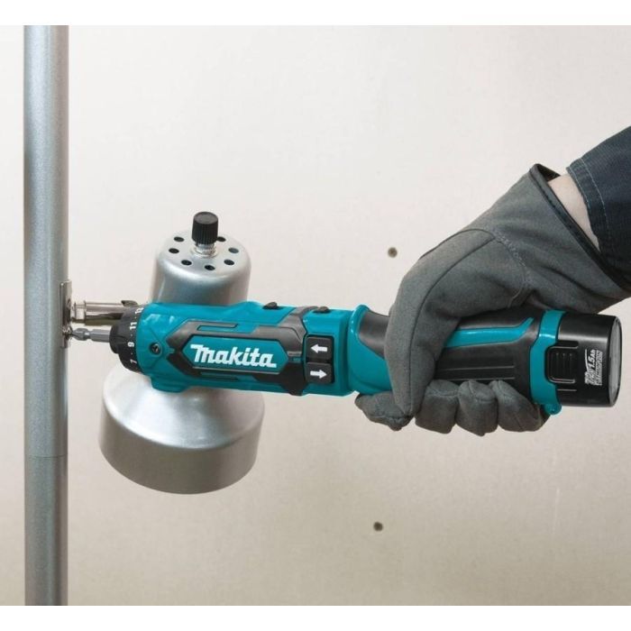 Отвертка аккумуляторная Makita 7,2В (DF012DSE) изображение 7