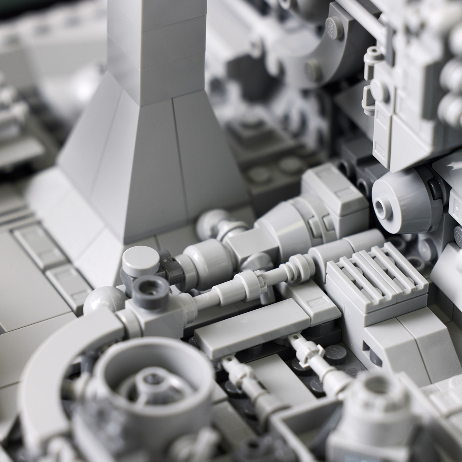 Конструктор LEGO Star Wars Диорама «Полет над Звездой Смерти» 665 деталей (75329) изображение 8