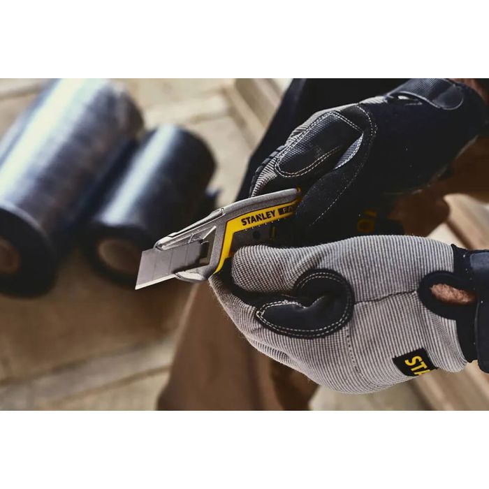 Нож монтажный Stanley FatMax Integrated Snap Knife, сегментное лезвие 18мм, L=165мм. (FMHT10594-0) изображение 7
