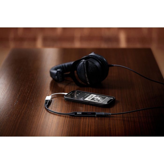 Звуковая плата Razer THX Onyx (RC21-01630100-R3M1) изображение 3