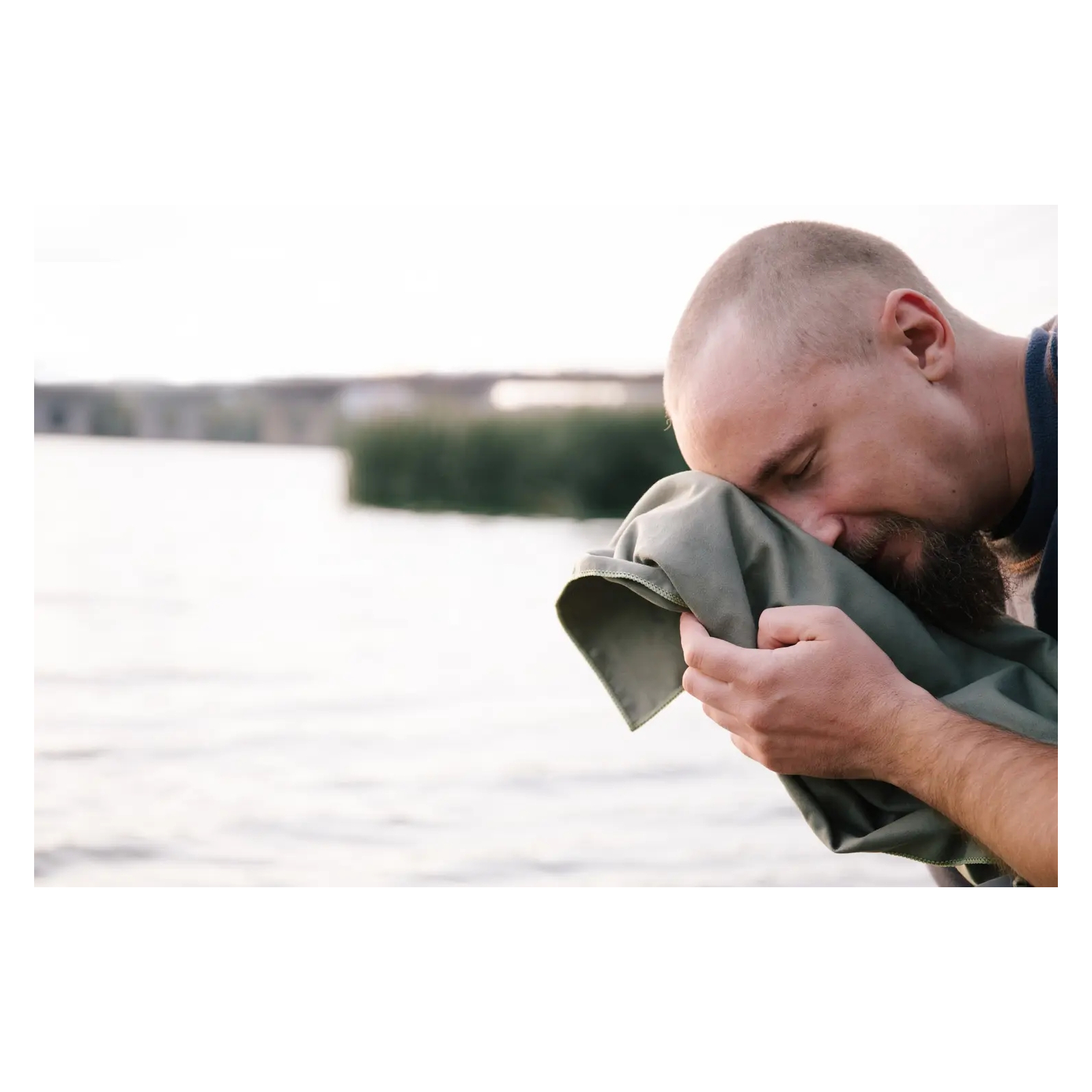 Рушник Tramp з мікрофібри в чохлі Pocket Towel 40х80 S Navy (UTRA-161-S-navy) зображення 12
