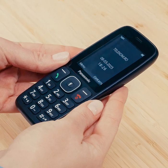 Мобильный телефон Panasonic KX-TF400 Black (KX-TF400EXB) изображение 4