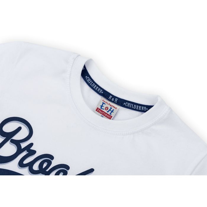 Набор детской одежды Breeze футболка "Brooklyn ATH" с шортами (8932-116B-white) изображение 4