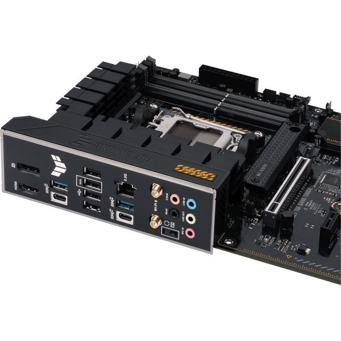 Материнская плата ASUS TUF GAMING B650-PLUS WIFI изображение 8