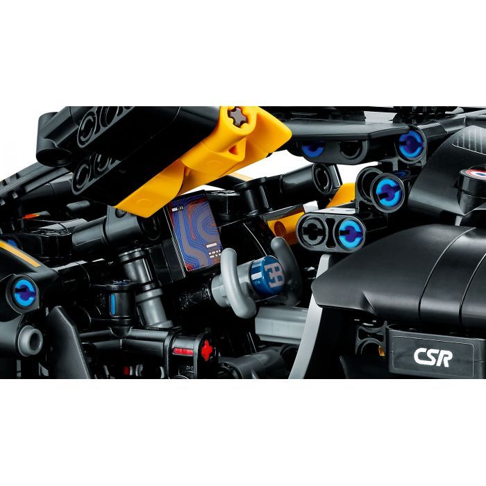 Конструктор LEGO Technic Bugatti Bolide 905 деталей (42151) изображение 7