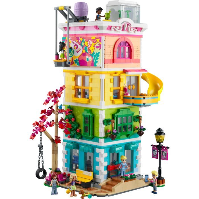 Конструктор LEGO Friends Хартлейк-Сити. Общественный центр 1513 деталей (41748) изображение 2