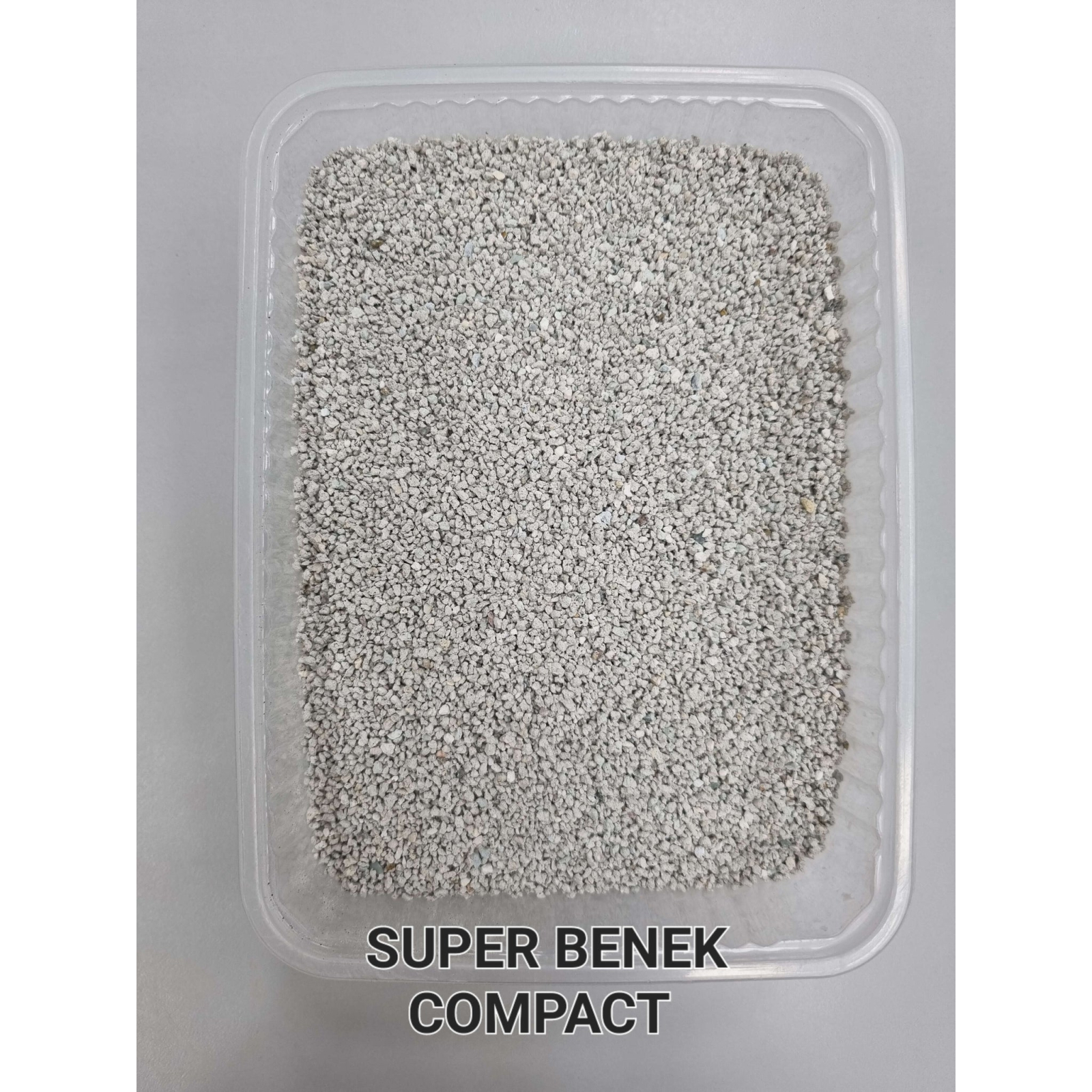 Наполнитель для туалета Super Benek Бентонитовый компактный 5 л (5905397010036) изображение 2