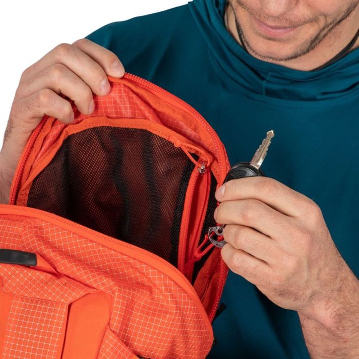 Рюкзак туристический Osprey Mutant 22 mars orange O/S (009.3110) изображение 6