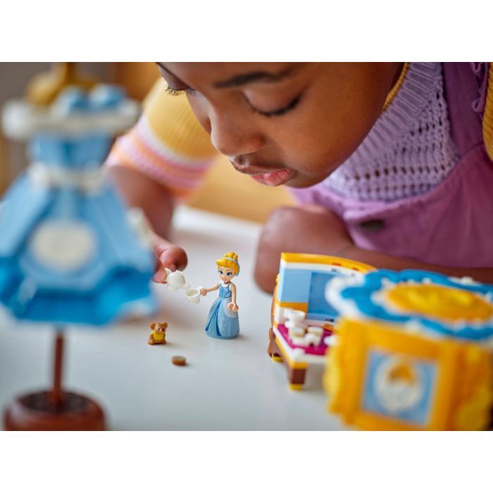 Конструктор LEGO Disney Princess Сукня Попелюшки (43266) зображення 10