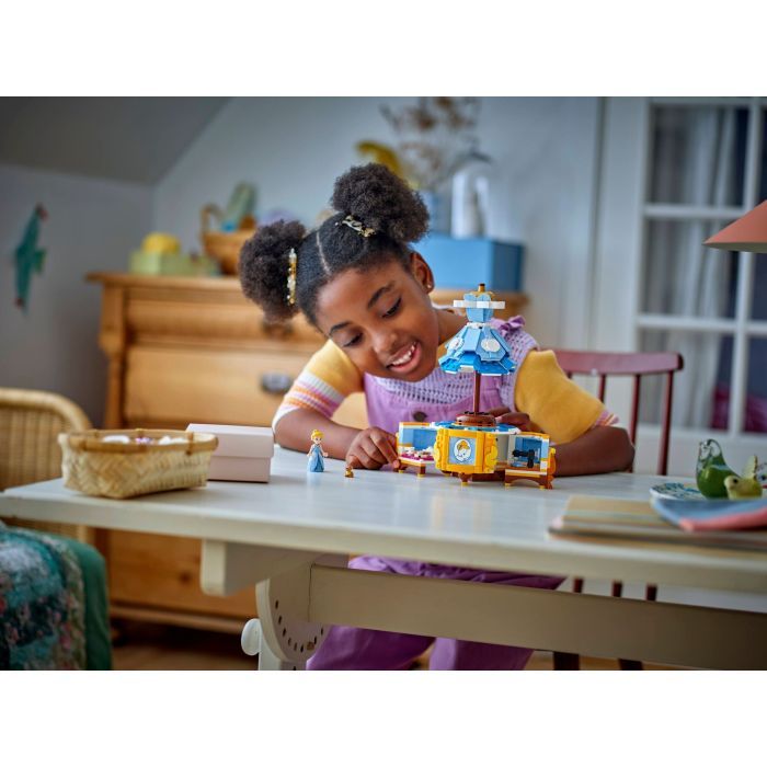 Конструктор LEGO Disney Princess Сукня Попелюшки (43266) зображення 9