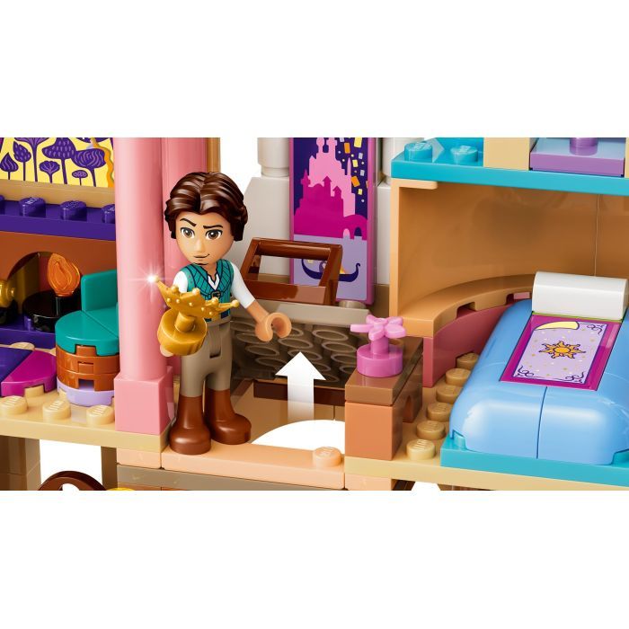 Конструктор LEGO Disney Princess Замок Рапунцель (43297) изображение 6