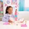 Кукла Barbie сюрприз Roll & Reveal – футболистка (JMK20) изображение 9