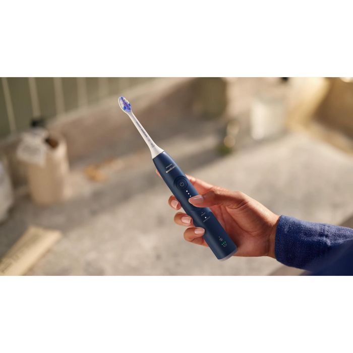 Електрична зубна щітка Philips HX7403/05 зображення 10
