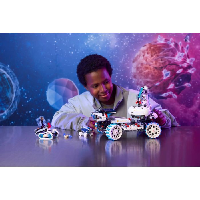 Конструктор LEGO Technic Лунный ровер Lunar Outpost. Космический корабль (42211) изображение 9