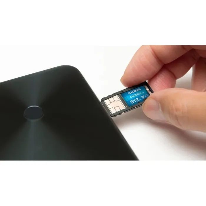 Карта памяти Kioxia 512GB microSDXC class 10 U3 V30 Exceria G3 (LMEX3L512GG2) изображение 2