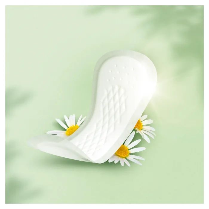 Щоденні прокладки Naturella Сamomile Light 20 шт. (4015400240310) зображення 3