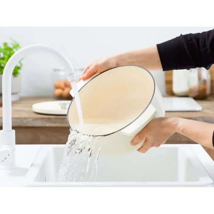 Каструля KitchenAid чавунна з кришкою 3,3 л Червона (CC006057-001) зображення 8