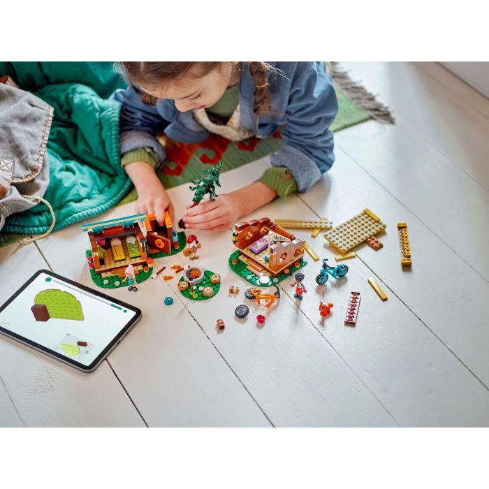 Конструктор LEGO Friends Уютные домики в приключенческом лагере (42624) изображение 10