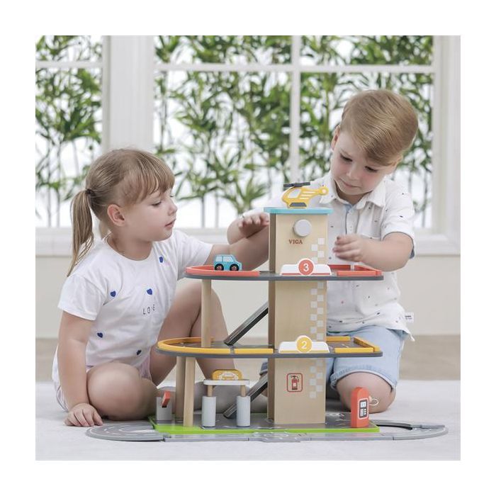 Игровой набор Viga Toys Деревянный паркинг с АЗС (44509) изображение 5