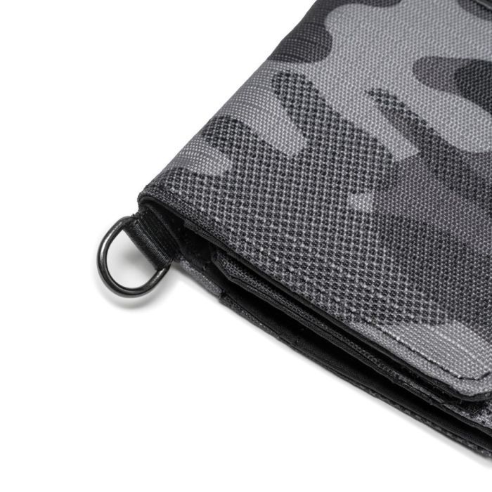 Кошелек Pacsafe RFIDsafe trifold wallet Графитовый (11005144) изображение 6