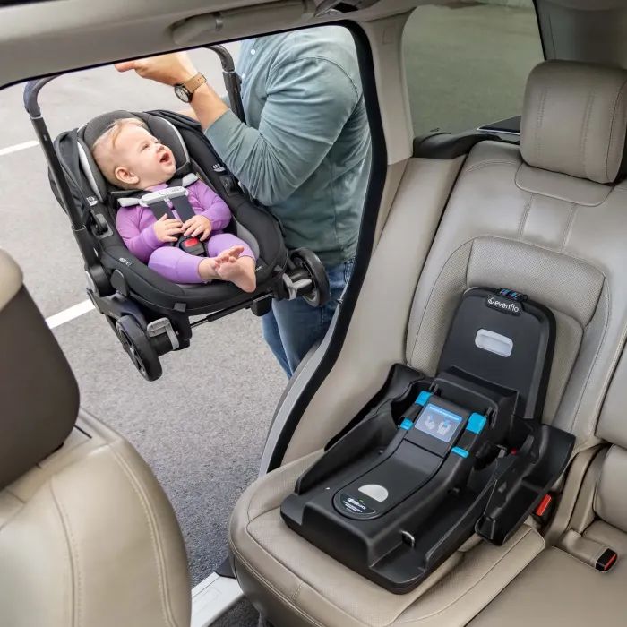 Автокрісло Evenflo Shyft DualRide - Beaufort Black (від 1,4 кг до 16 кг) (032884203376) зображення 12
